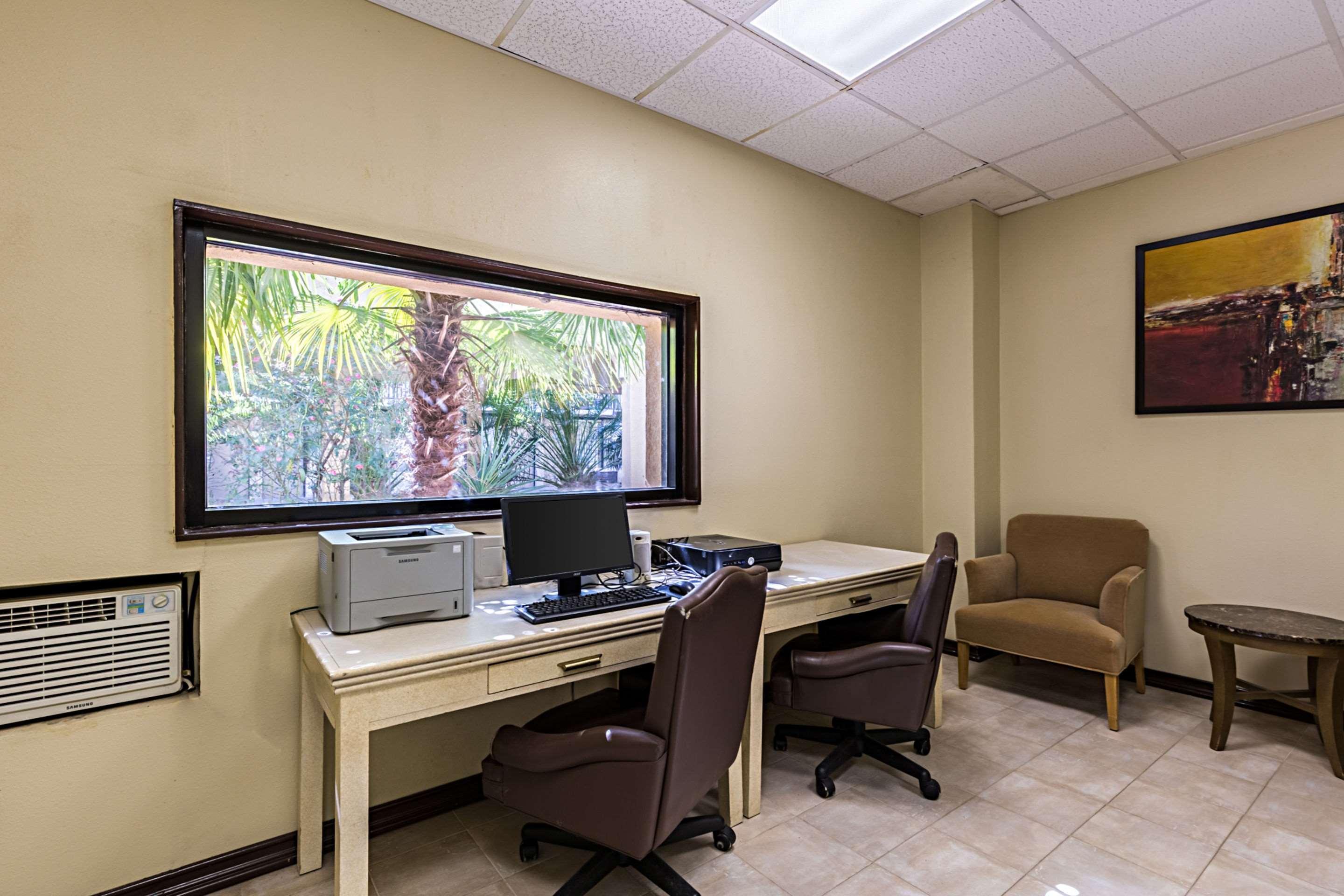 Econo Lodge בייטאון מראה חיצוני תמונה